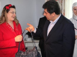Esenler Belediyesi, “‘Esen Bebek’ yalan çıktı” haberlerini faaliyet raporu ve fotoğraflarla yalanladı