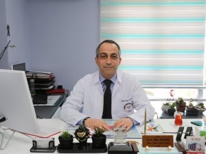 Prof. Dr. İlker Solmaz, “Kulaktan dolma tedaviler ile fıtıklar geri dönüşü olmayan bir hal alıyor”