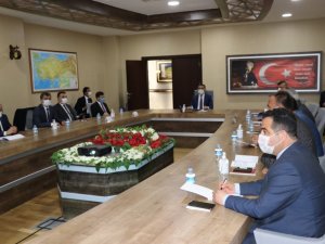 Siirt’te il pandemi kurulu toplantısı düzenlendi