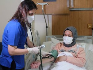 Haseki’deki rahim kanseri ameliyatı Türkiye’de ilk, dünyada ikinci