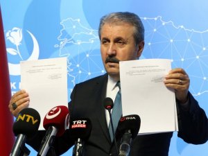 BBP Genel Başkanı Destici’den emekli amirallerin bildirisine tepki