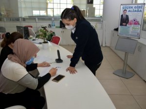 "Balkonda Bahar Var" projesine Aliağalılardan yoğun ilgi