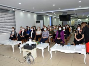 Batman’da kadınlara kanserde erken teşhisin önemi anlatıldı