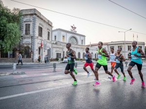 İzmir’de ulaşıma maraton ayarı