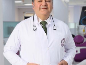 Prof. Dr. Cem Gürgan: "Hiçbir macun tek başına çözüm değil"