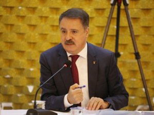 Başkan Deveci: “Tasarruf yapılacaksa, herkes tasarruf yapacak”