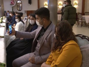 Vali Yerlikaya, Ümraniye’de 12 Roman çiftin nikah şahidi oldu