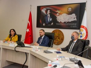 MTA’nın kuruluşundan bugüne kadar yapılan çalışmalar masaya yatırıldı