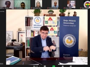 Eğitimci Yazar Beledioğlu’dan Selendi’de seminer