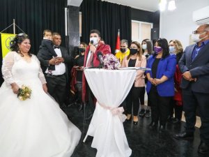 Romanların nikah mutluluğu