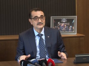 Bakan Dönmez: "Yavuz, kule montaj işlemlerinin ardından Karadeniz’in derinliklerine doğru dümen kıracak"