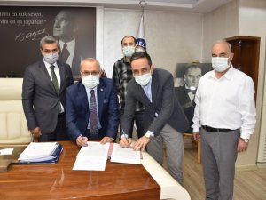 Başkan Kayda, maaş ve promosyon için protokol imzaladı