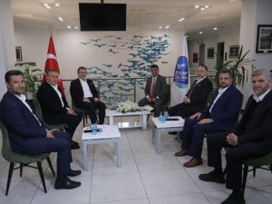 Başkan Deniz Köken: “Eyüpspor ve Alibeyköy Spor’un başarısı önemli”