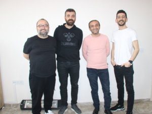 Tiyatro oyuncusu Ersin Korkut: “Burası medeniyetlerin, kültürün başkenti"