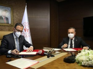 Milli sporculara yabancı dil desteği