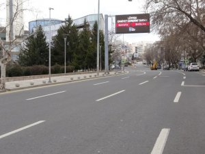 Başkentte pandemi kısıtlamalarıyla beraber sokaklar yine boş kaldı