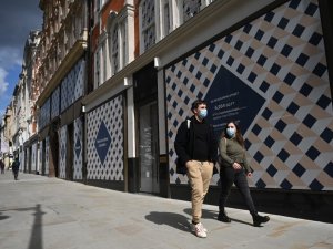 İngiltere’de son 24 saatte 2 bin 589 vaka