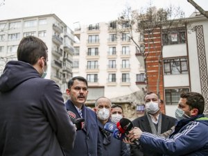 Bakan Kurum: “Yapılan kontrolsüz kazı sebebiyle Açelya Apartmanı ve etrafındaki apartmanlar şu an için risk altında”