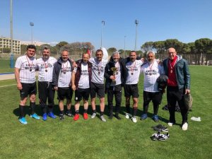 Kartal Belediyesi veteranları şampiyonada 2’inci oldu