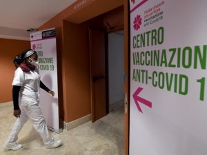 İtalya’da son 24 saatte Covid-19’a bağlı 358 can kaybı