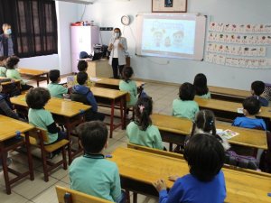 MKÜ araştırma hastanesinden okullara hijyen desteği