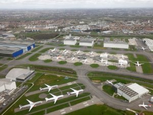 Fransa, Brezilya’ya ile tüm uçuşları askıya aldı