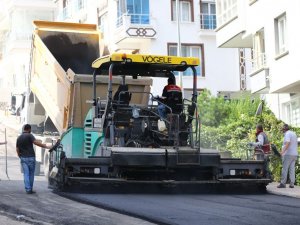 Keçiören Belediyesinden 2 yılda 300 bin ton asfalt serimi