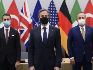 Bakan Çavuşoğlu, Brüksel’de
