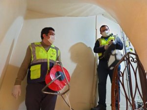 Salgın mücadelesi apartmanlarla sürüyor