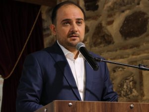 AK Parti MKYK Üyesi Baybatur’dan CHP’li Özel’e sert tepki