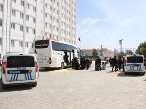 Testi pozitif çıkan yolcunun bulunduğu otobüsteki 47 kişi karantinaya alındı