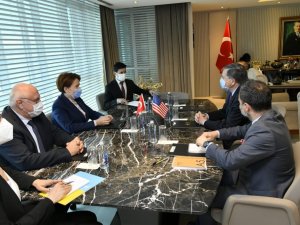 İYİ Parti Genel Başkanı Akşener, ABD Büyükelçisi Satterfield ile görüştü