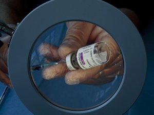 İtalya’da AstraZeneca aşısından 4 kişi hayatını kaybetti