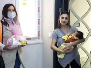Kuyucak’ta ’Hoş Geldin Bebek’ projesi sürüyor