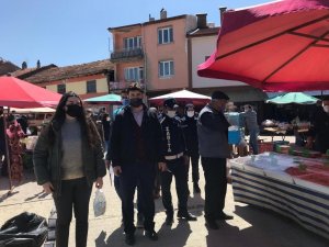 Dumlupınar’da pazar yerinde ve fırınlarda sıkı denetim