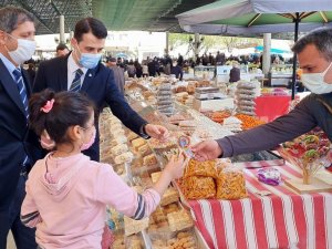 Kaymakam Alpay esnafı ve pazaryerini denetledi