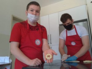 Özel öğrencilerin el emeği ürünleri
