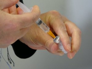 Bursa İl Sağlık Müdürü Fevzi Yavuzyılmaz: "Bursa genelinde 730 bin dozu aşkın aşılama yaptık"