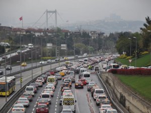 58 saatlik  kısıtlama sonrası İstanbul’da  trafik yoğunluğu