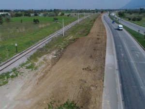 Manisa Büyükşehir Belediyesinden 30 bin metrekarelik peyzaj uygulaması