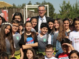 Gaziemir’de 23 Nisan coşkusu