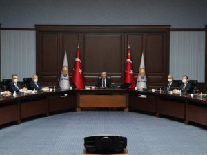 AK Parti Merkez Yürütme Kurulu (MYK), Cumhurbaşkanı Recep Tayyip Erdoğan başkanlığında toplandı.