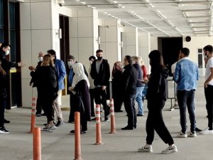 Edirne’de yoğun bakımlar gençlerle dolu