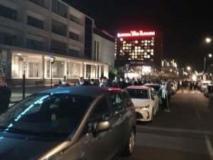 Sağlık Bakanı Koca duyurdu, başkent’te vatandaşlar aşı için sıraya girdi