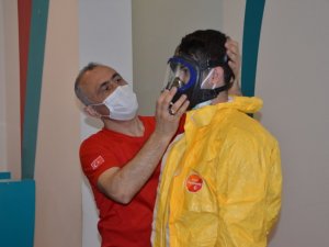 Bursa’da sağlık çalışanlarına KBRN eğitimi verildi