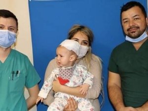 Elyesa bebek Türkiye’de sağlığına kavuştu