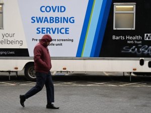 İngiltere’de son 24 saatte 2 bin 524 vaka