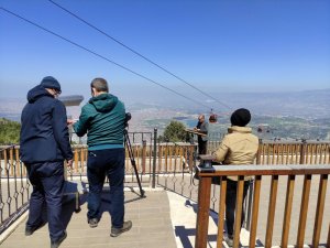 Öğretmenler çocuklar için söyledi