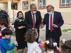 Çocuklara diş taraması