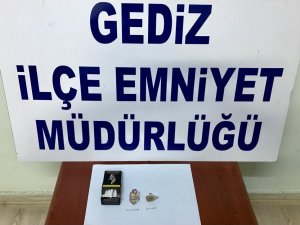 Şüpheli araçta uyuşturucu madde ele geçirildi